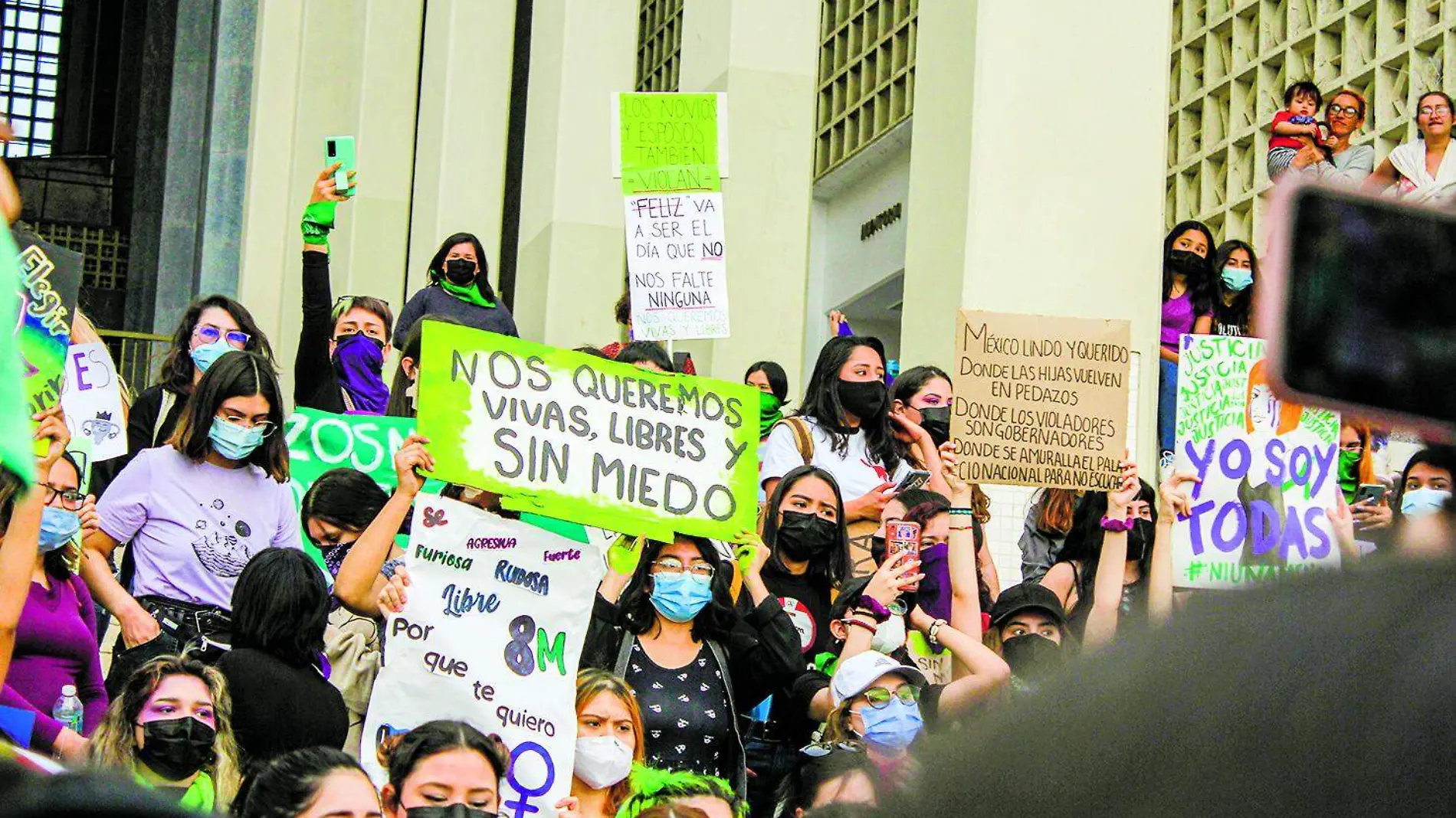 Manifestación-feminicidios-feministas